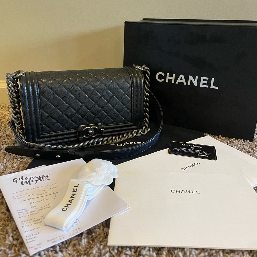 Authentic Chanel Boy 10 Caviar